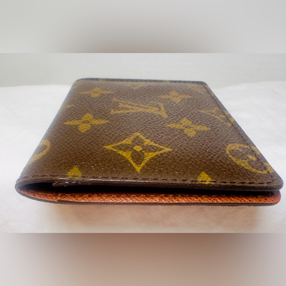 Louis Vuitton Brown Monogram card holder - Picture 4 of 7